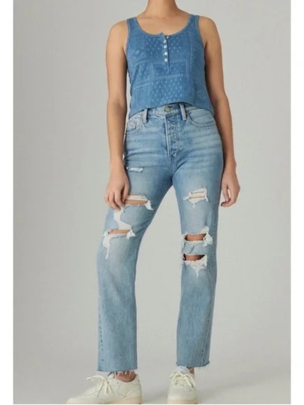 Lucky brand 90’s high rise straight Jean size 12/31 distressed straight leg EUC
